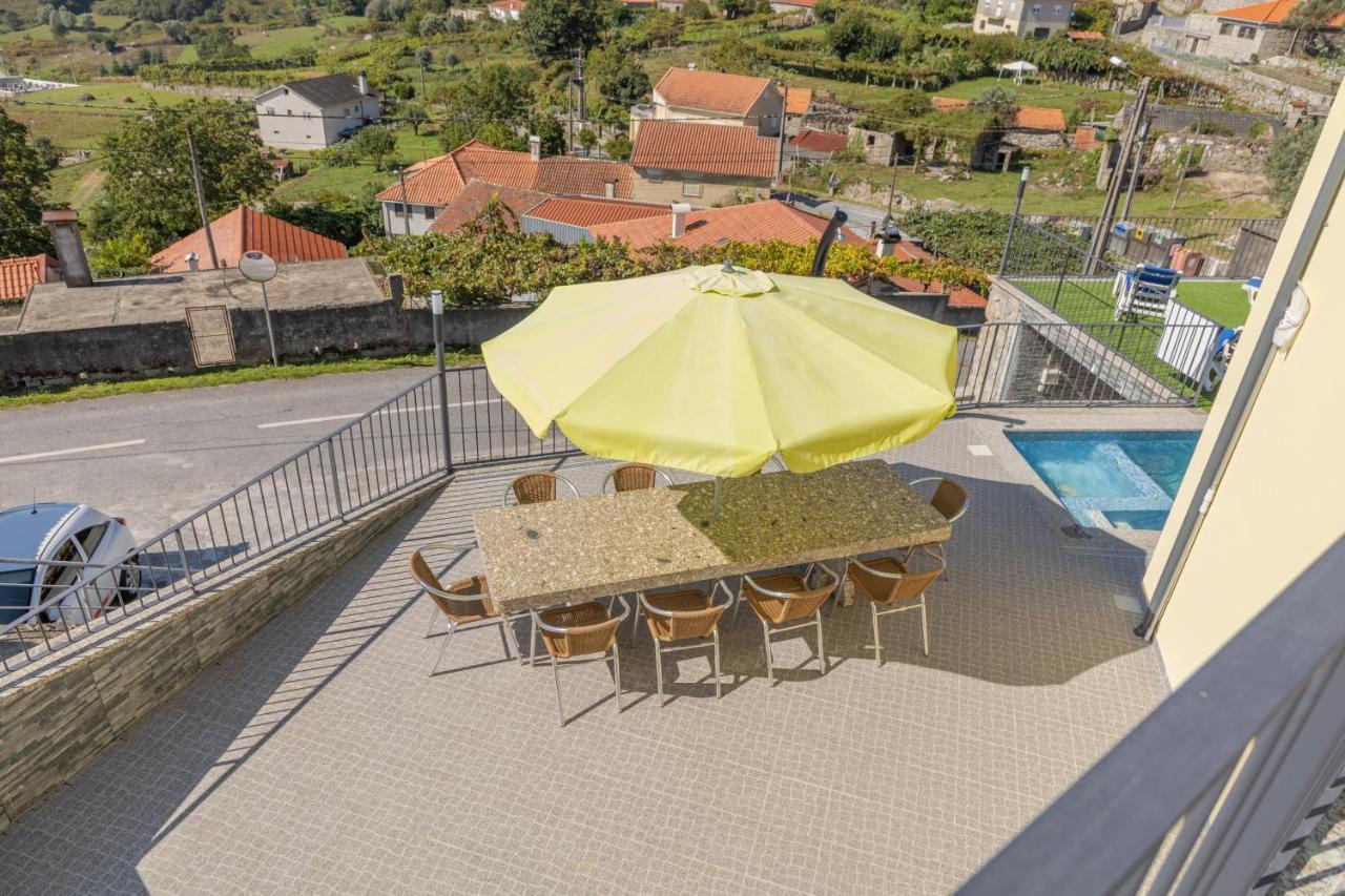 הוילה ארקוס דה ואלדבז Casa Do Outeiro מראה חיצוני תמונה